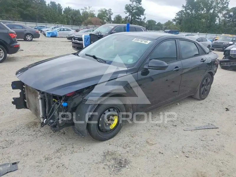 2021 Hyundai Elantra photo