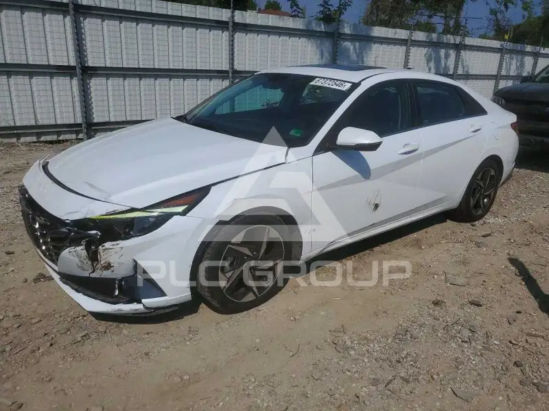 2021 Hyundai Elantra photo