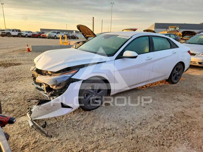 2021 Hyundai Elantra фото