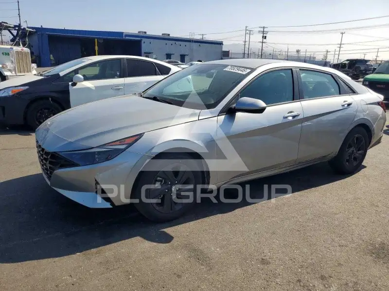 2021 Hyundai Elantra фото