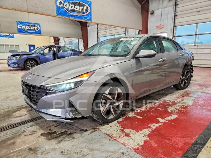 2021 Hyundai Elantra фото