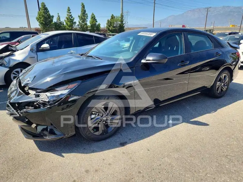 2021 Hyundai Elantra photo