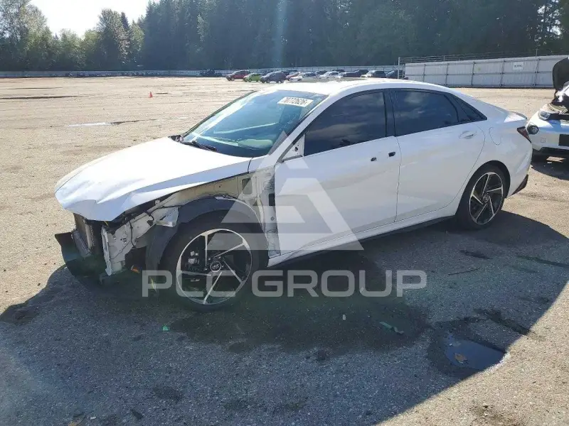 2021 Hyundai Elantra фото