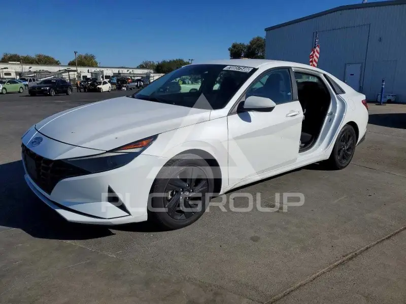 2021 Hyundai Elantra фото