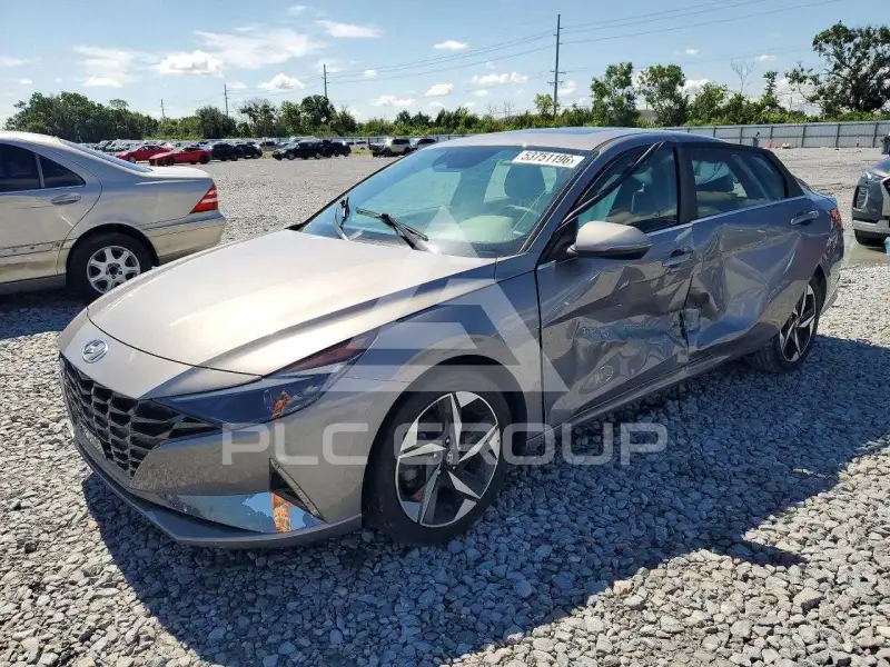 2021 Hyundai Elantra фото