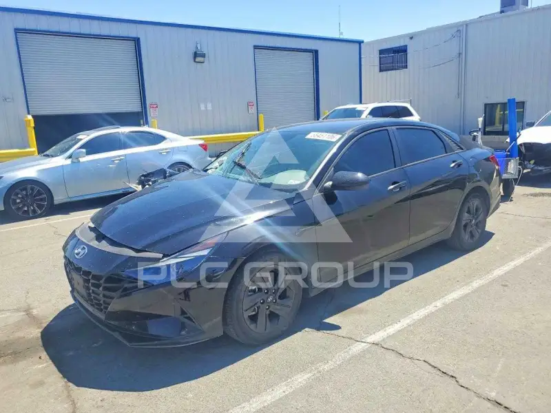 2021 Hyundai Elantra фото