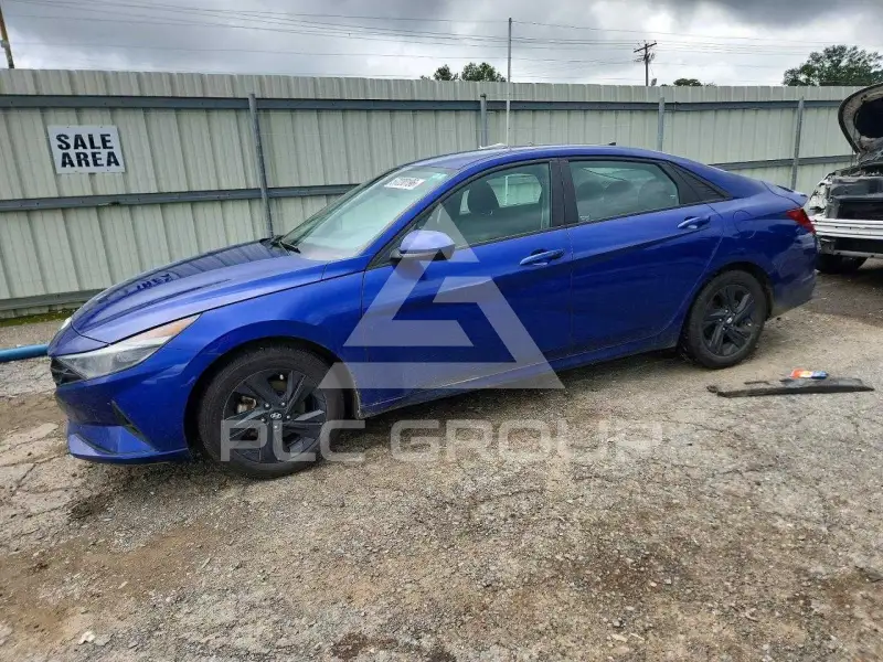 2021 Hyundai Elantra photo
