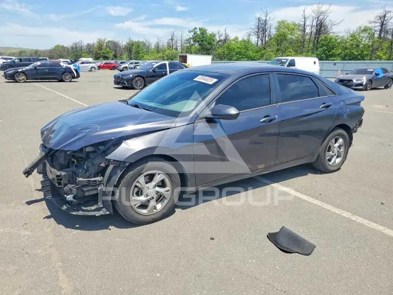 2021 Hyundai Elantra photo