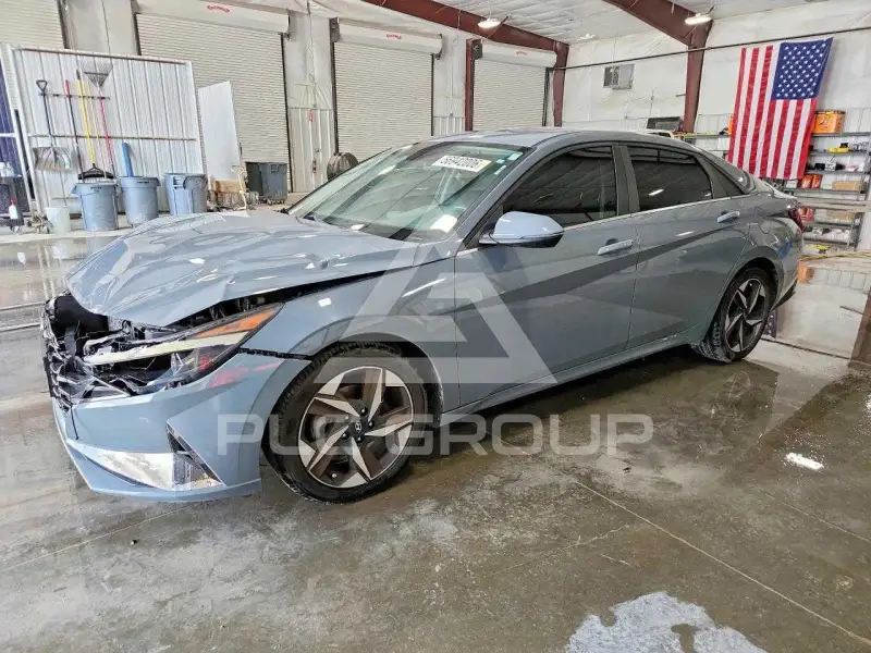 2021 Hyundai Elantra фото