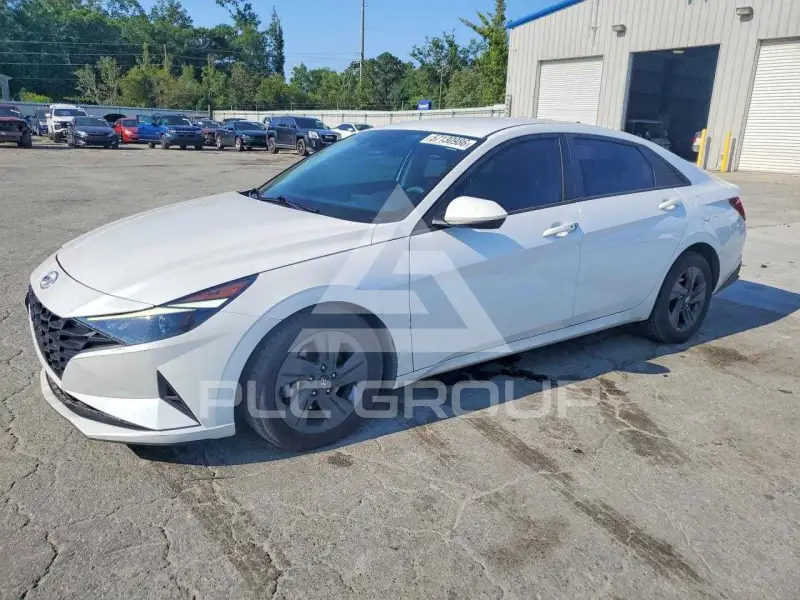 2021 Hyundai Elantra photo
