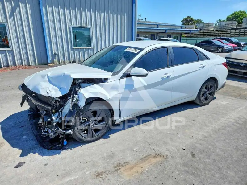 2021 Hyundai Elantra фото