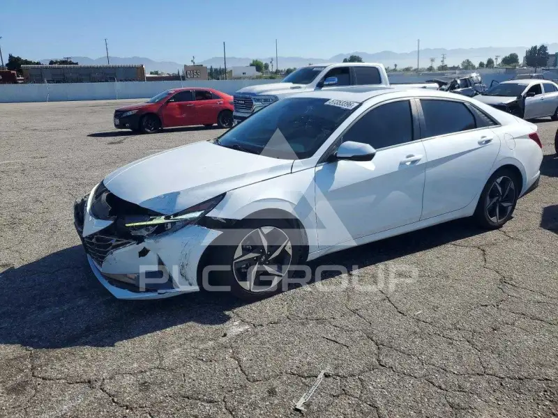 2021 Hyundai Elantra фото