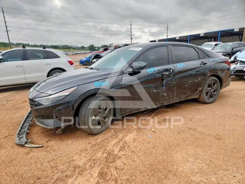 2021 Hyundai Elantra photo