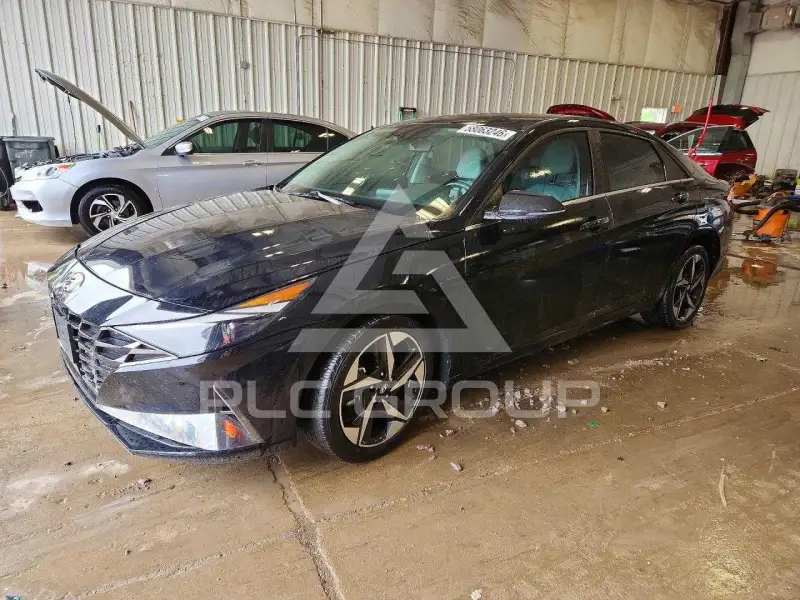2021 Hyundai Elantra фото