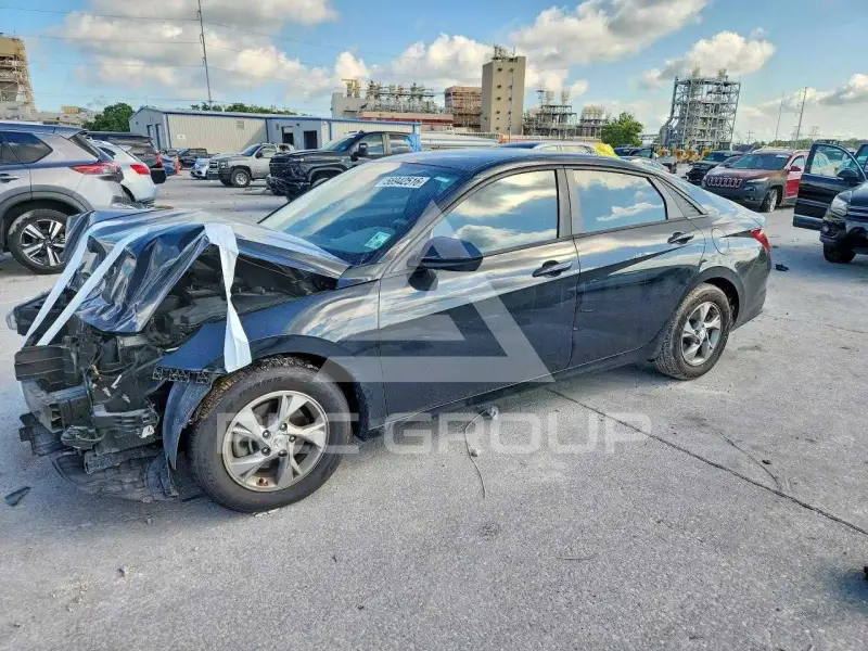 2021 Hyundai Elantra фото