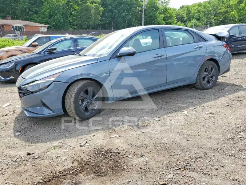 2021 Hyundai Elantra фото