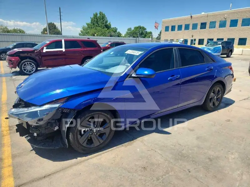 2021 Hyundai Elantra photo