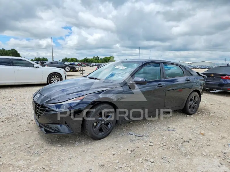 2021 Hyundai Elantra фото