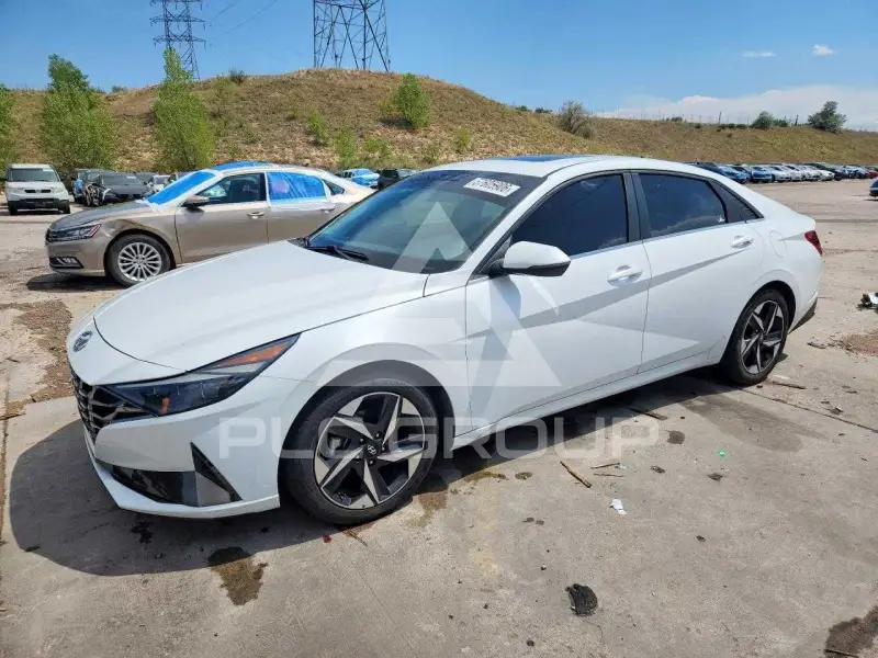 2021 Hyundai Elantra photo