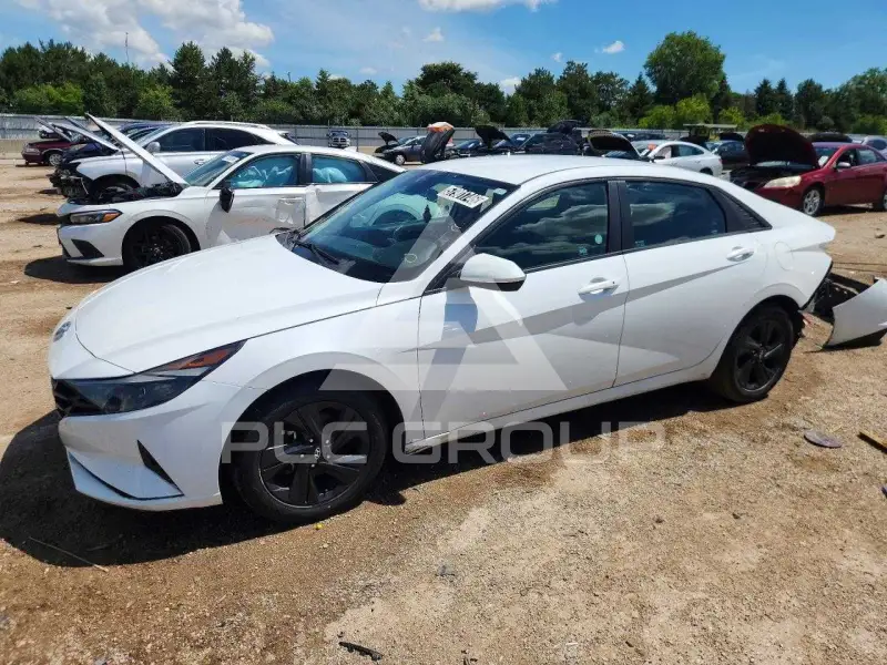 2021 Hyundai Elantra фото