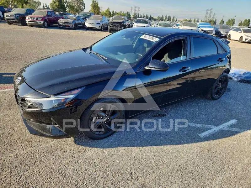 2021 Hyundai Elantra фото