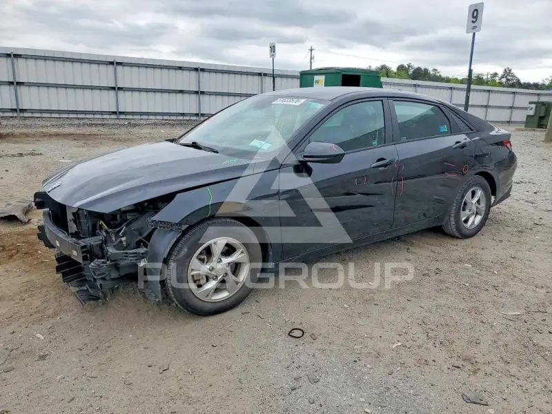 2021 Hyundai Elantra photo