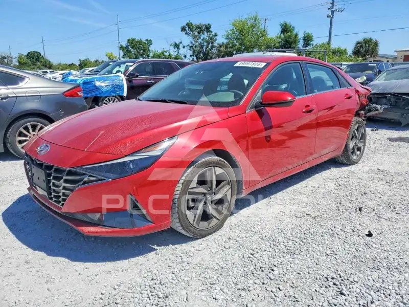 2021 Hyundai Elantra photo