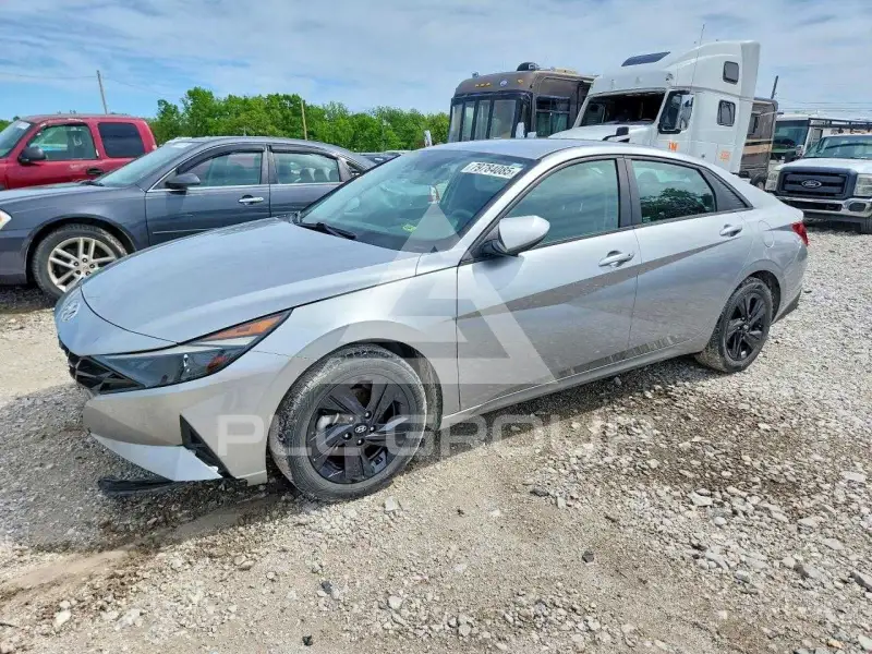 2021 Hyundai Elantra photo