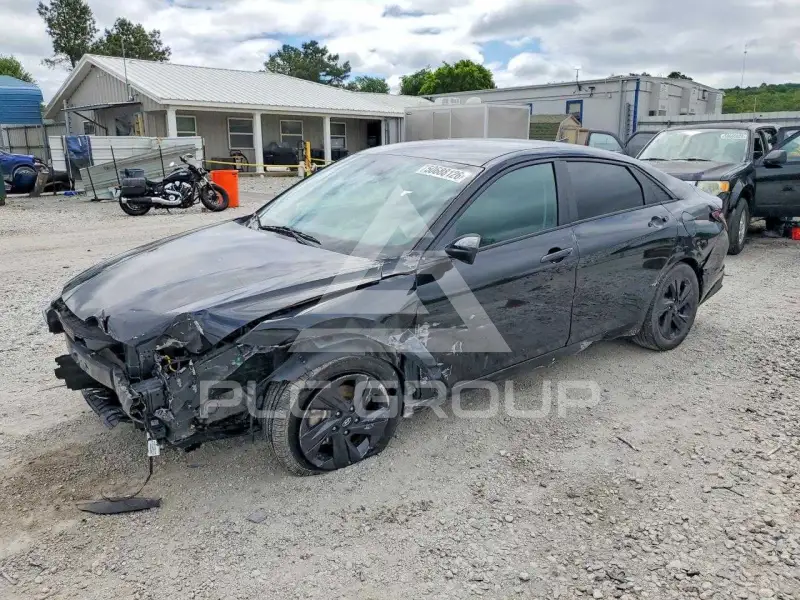 2021 Hyundai Elantra фото