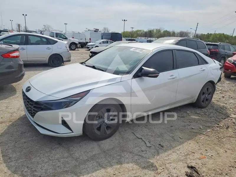 2021 Hyundai Elantra фото