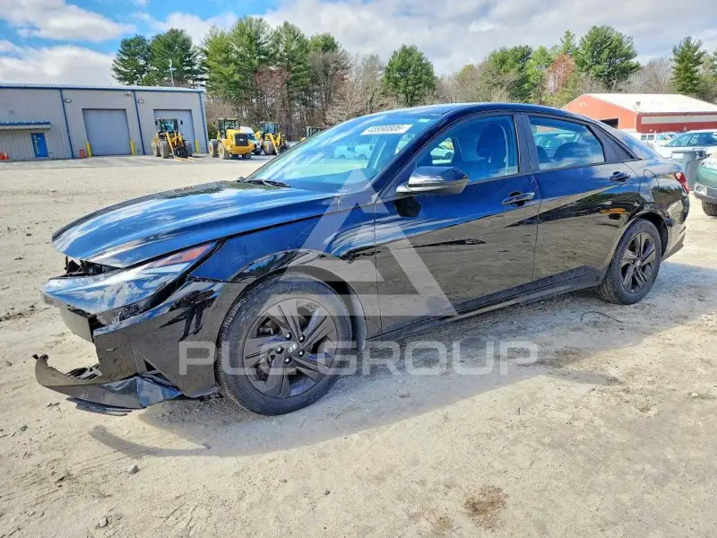 2021 Hyundai Elantra photo