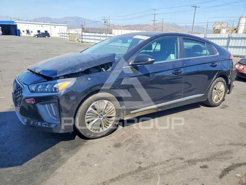 2021 Hyundai Ioniq photo