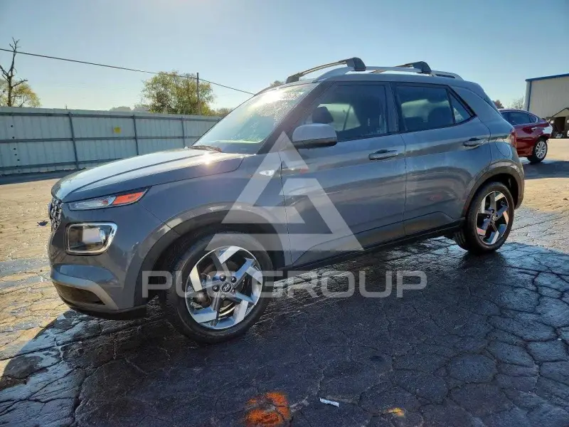 2021 Hyundai Venue photo