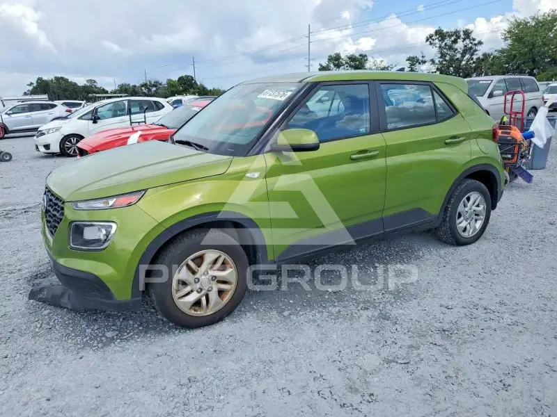 2021 Hyundai Venue фото
