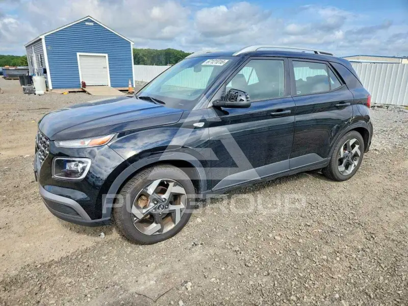 2021 Hyundai Venue фото