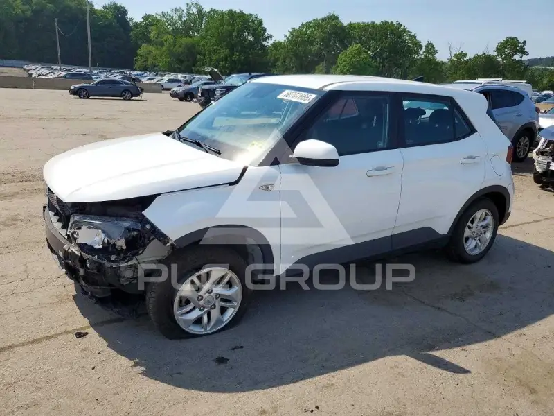 2021 Hyundai Venue фото