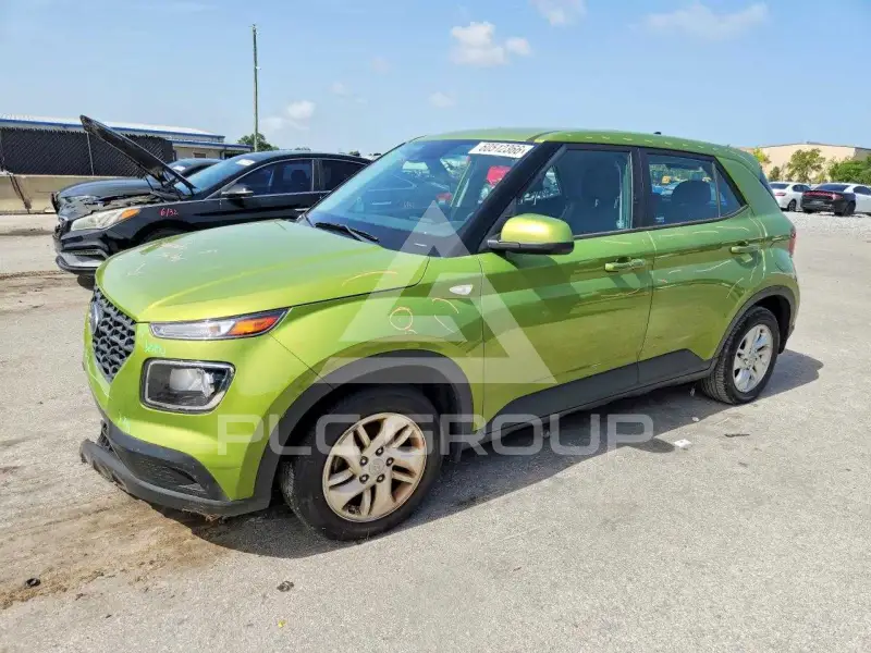 2021 Hyundai Venue photo