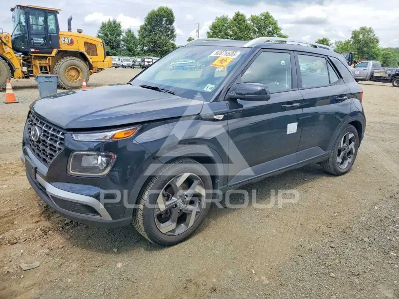 2021 Hyundai Venue фото