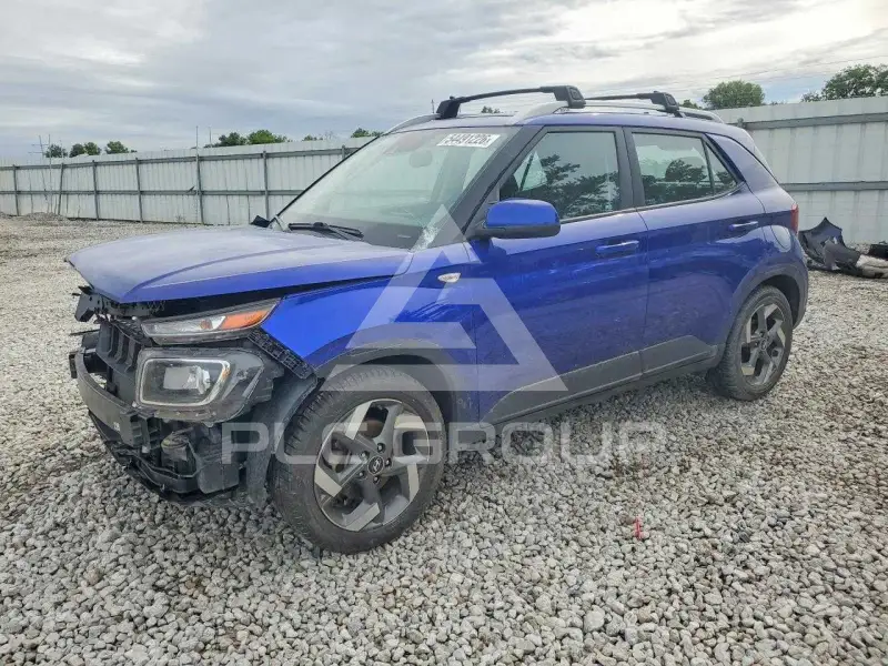 2021 Hyundai Venue photo