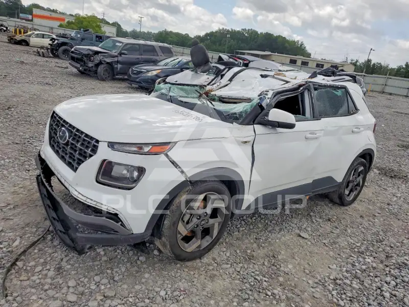 2021 Hyundai Venue фото