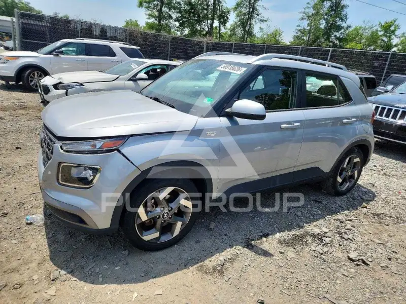 2021 Hyundai Venue photo