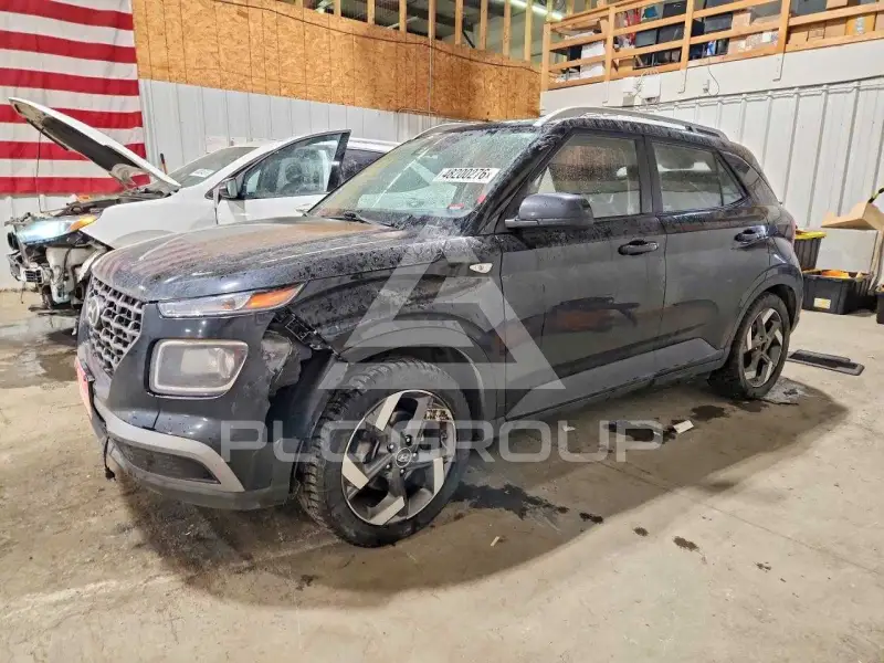 2021 Hyundai Venue фото
