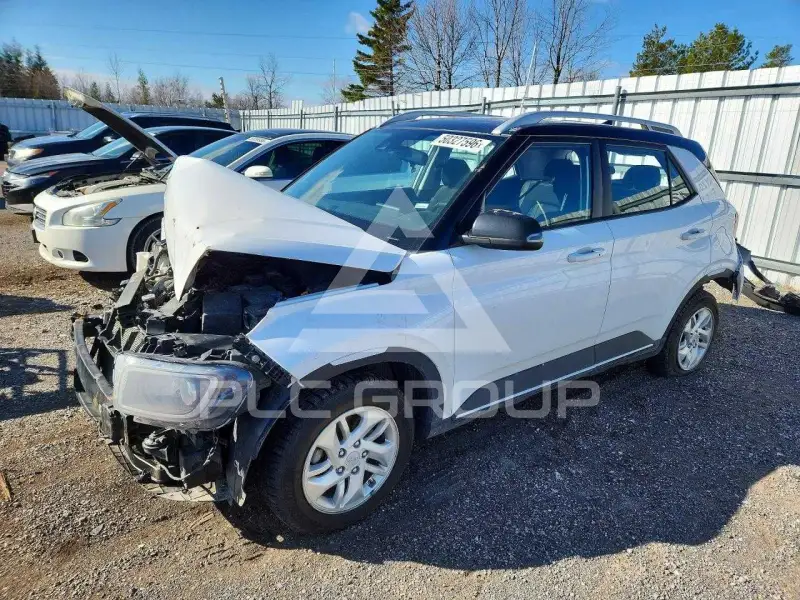 2021 Hyundai Venue photo
