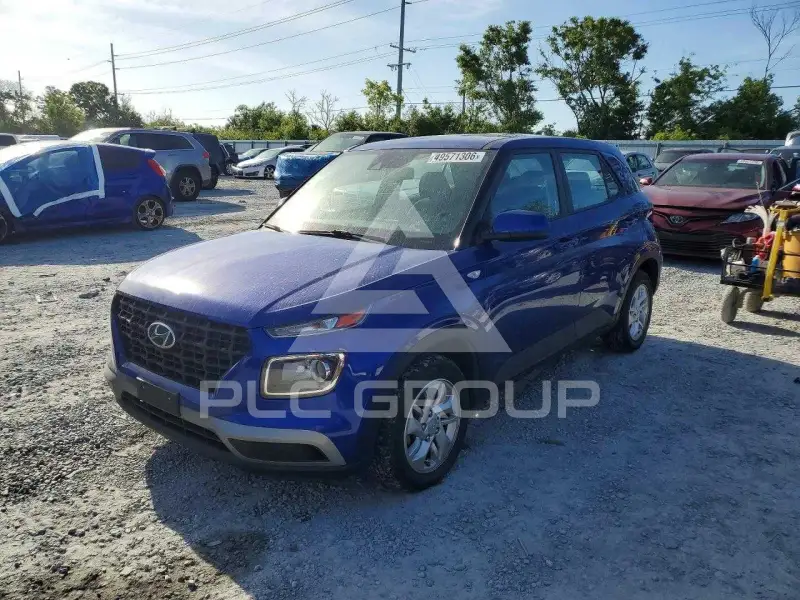2021 Hyundai Venue photo
