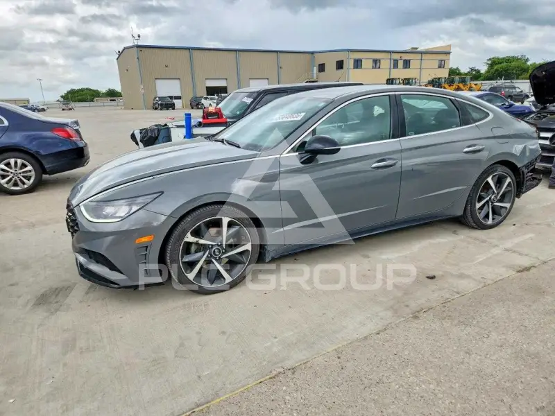 2021 Hyundai Sonata photo