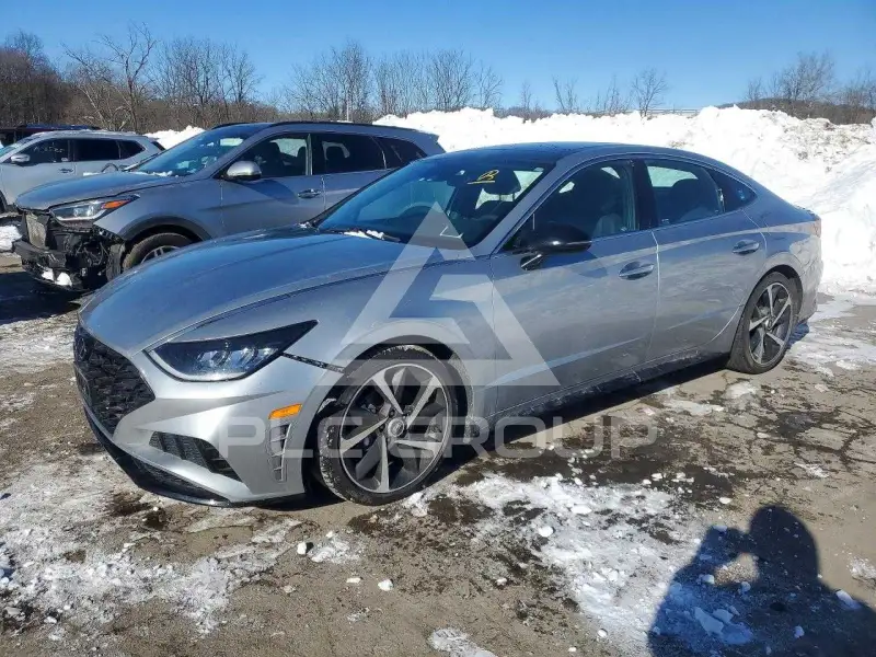 2021 Hyundai Sonata photo