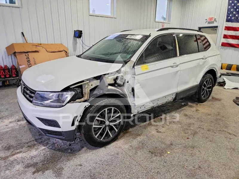2021 Volkswagen Tiguan photo