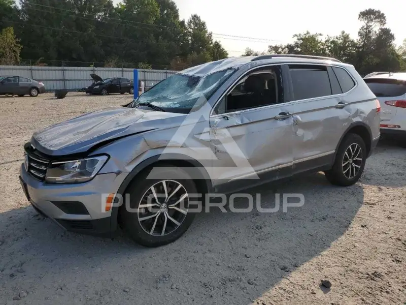 2021 Volkswagen Tiguan фото
