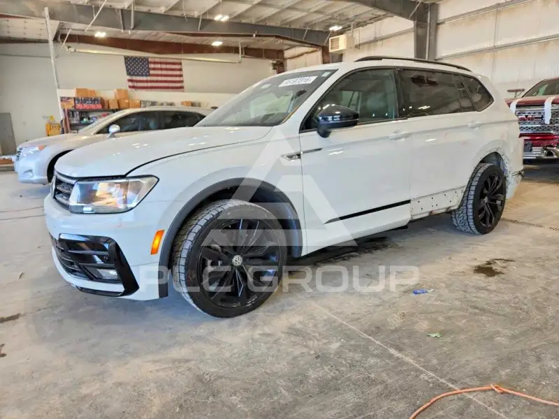 2021 Volkswagen Tiguan photo