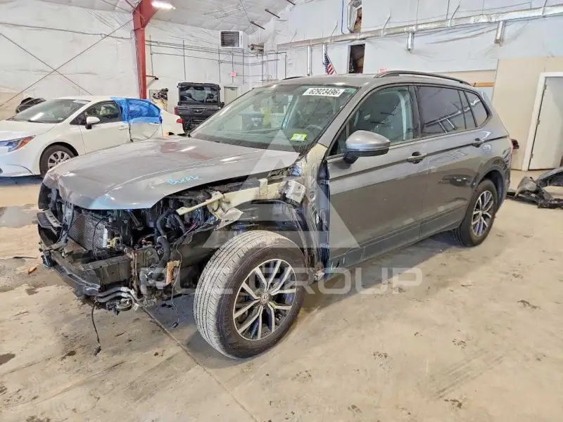 2021 Volkswagen Tiguan фото